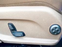
										MERCEDES BENZ E full									