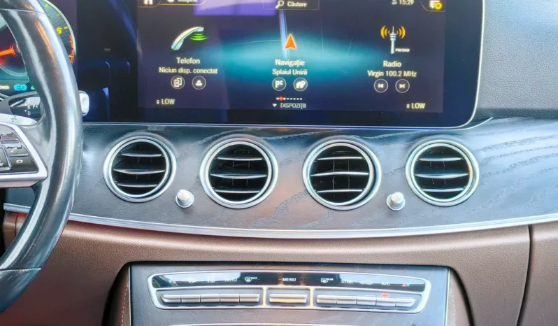
								MERCEDES BENZ E full									