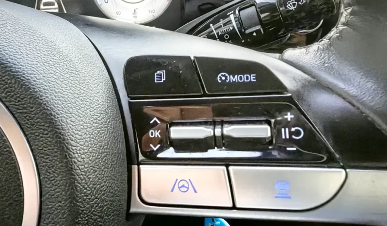 
								HYUNDAI ELANTRA full									