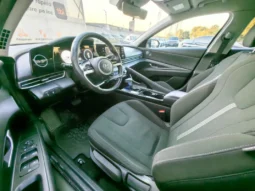 
										HYUNDAI ELANTRA full									