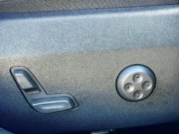 
										MERCEDES BENZ C full									