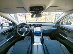 
										MERCEDES BENZ C full									