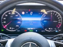 
										MERCEDES BENZ C full									